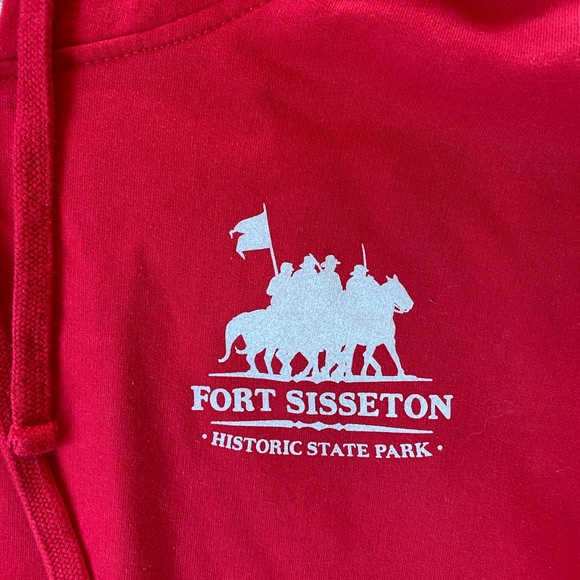 Sz L - Fort Sisseton State Park Hoodie. Lake City - Picture 4 of 6